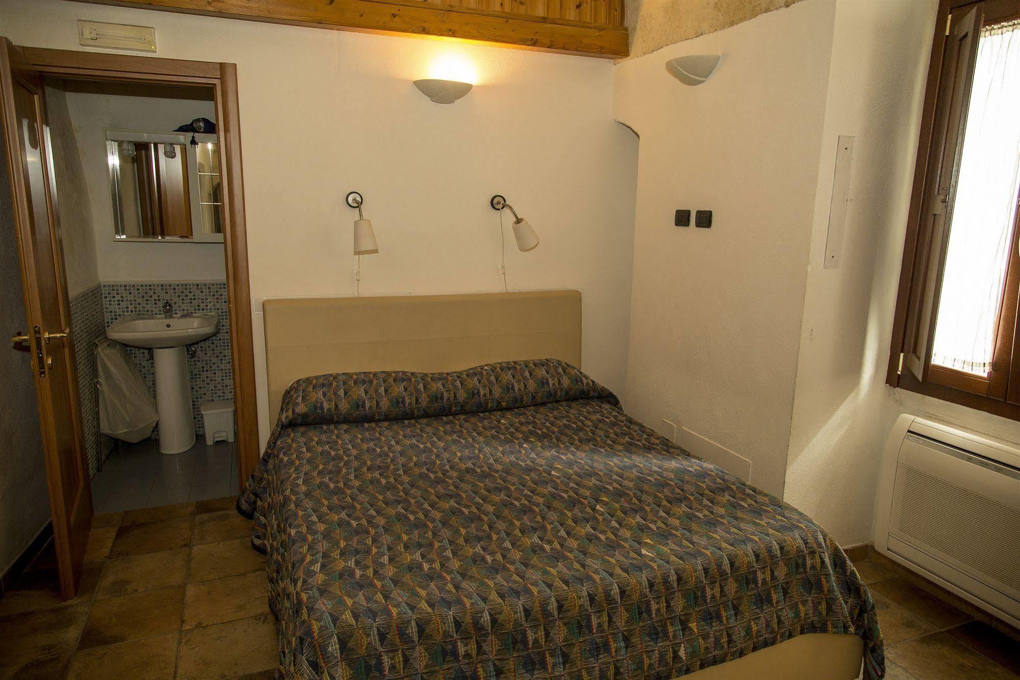 Vecchia Mottola Albergo Diffuso Exterior foto